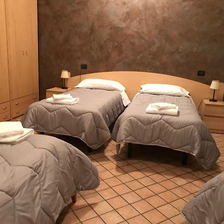 ホテル Relais Stella シーニャ エクステリア 写真